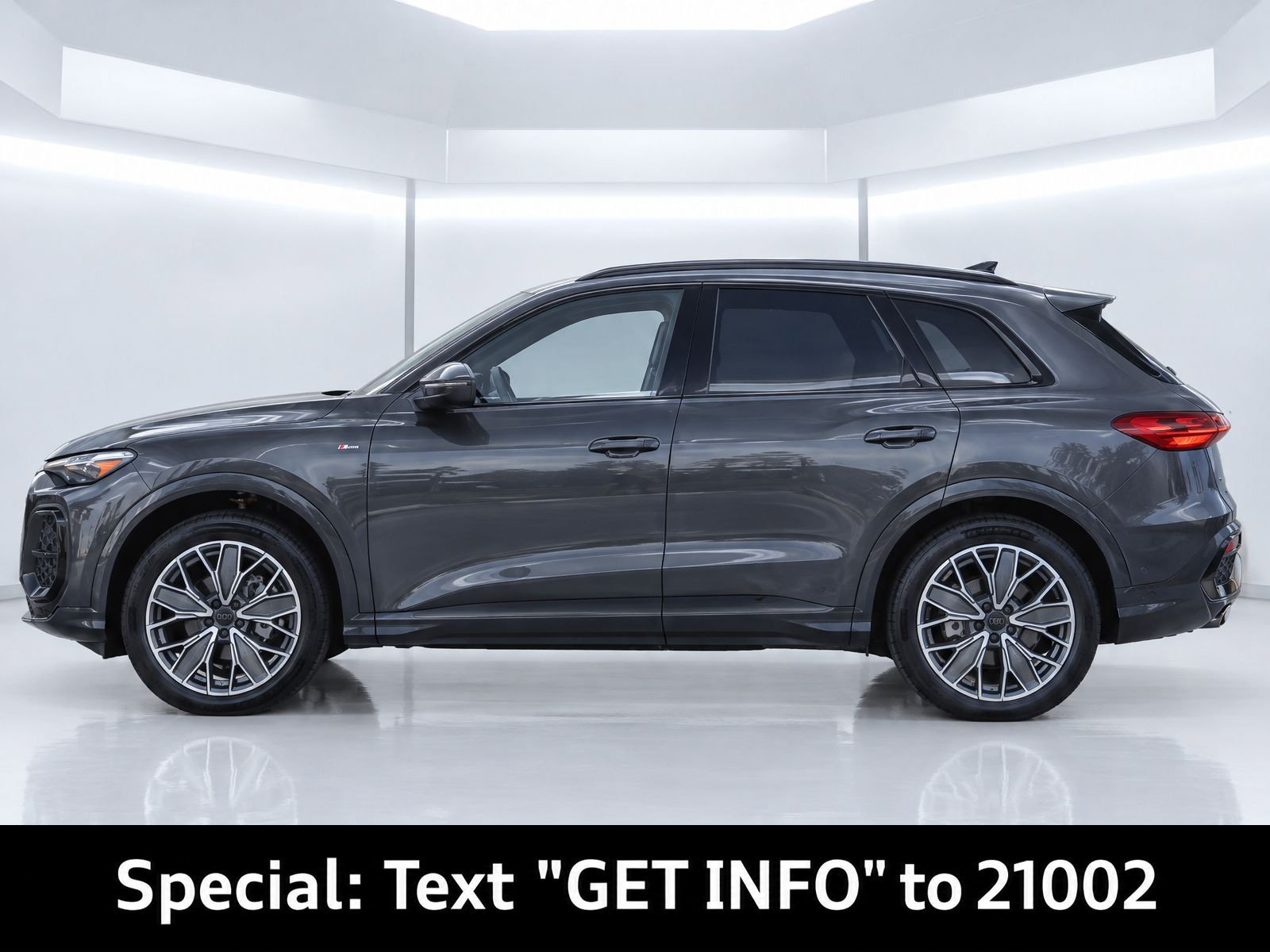 New 2026 Audi Q5 Premium Plus AWD/4WD image 2