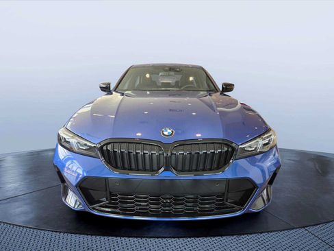 New 2026 BMW 330i Sedan w/ M Sport Package RWD image 7