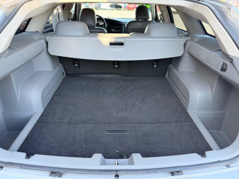 Used 2005 Dodge Magnum SE RWD image 8