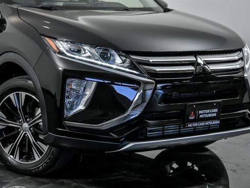 Used 2019 Mitsubishi Eclipse Cross SE AWD/4WD image 2