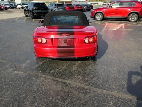 Used 2004 MAZDA MX-5 Miata MAZDASPEED w/ Grand Touring Pkg RWD image 4
