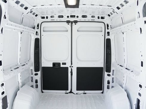 New 2026 RAM ProMaster 1500 w/ Safety Group FWD image 25