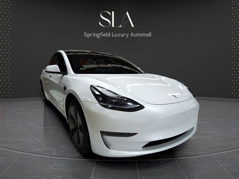 Used 2022 Tesla Model 3 Long Range AWD/4WD image 3