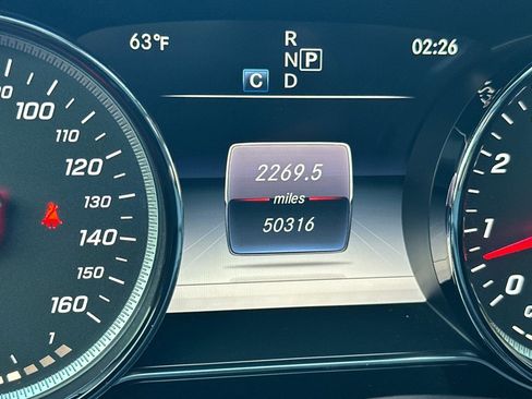 Used 2018 Mercedes-Benz E 300 E 300 image 23