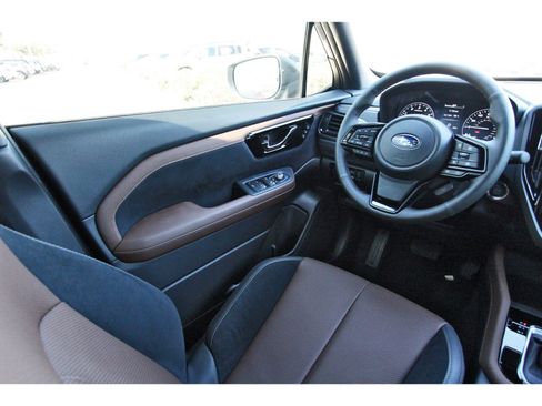New 2025 Subaru Forester Touring image 6