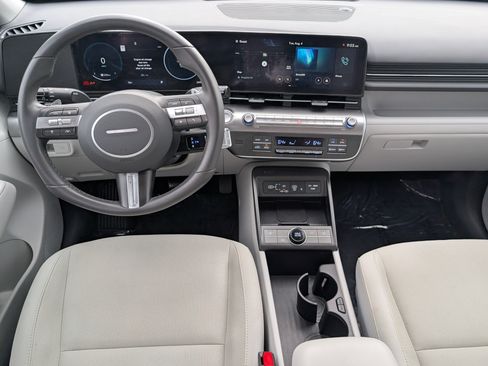Used 2024 Hyundai Kona SEL w/ Convenience Package FWD image 10
