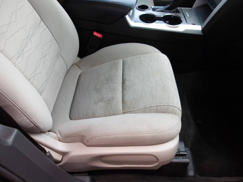 Used 2015 Ford Explorer FWD image 20