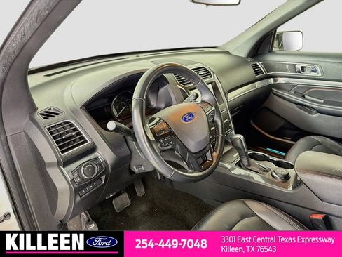 Used 2017 Ford Explorer Sport w/ Equipment Group 401A AWD/4WD image 10