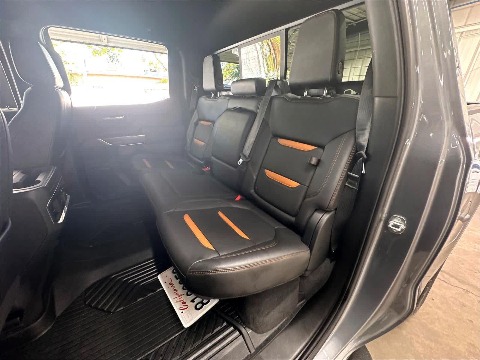 Used 2021 GMC Sierra 1500 AT4 w/ AT4 Preferred Package AWD/4WD image 26