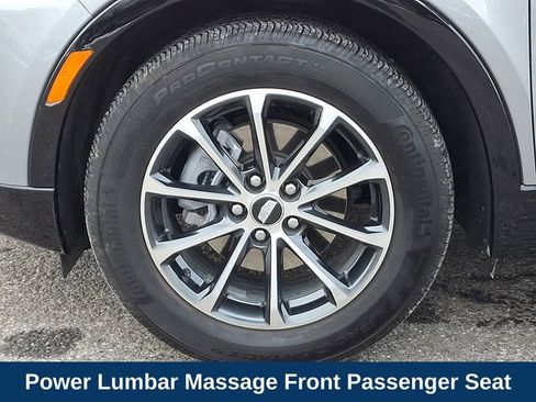 Used 2025 Cadillac XT4 Sport image 7