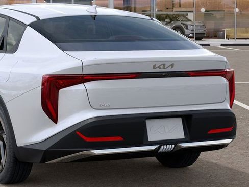 New 2026 Kia K4 EX FWD image 13