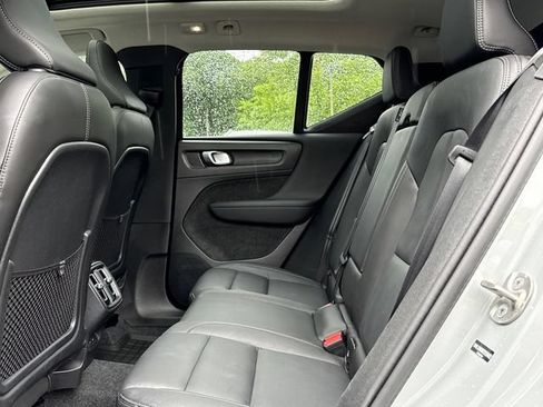 Used 2026 Volvo XC40 B5 Plus AWD/4WD image 44