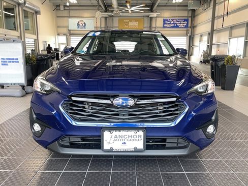 Used 2024 Subaru Impreza 2.0i Sport image 3