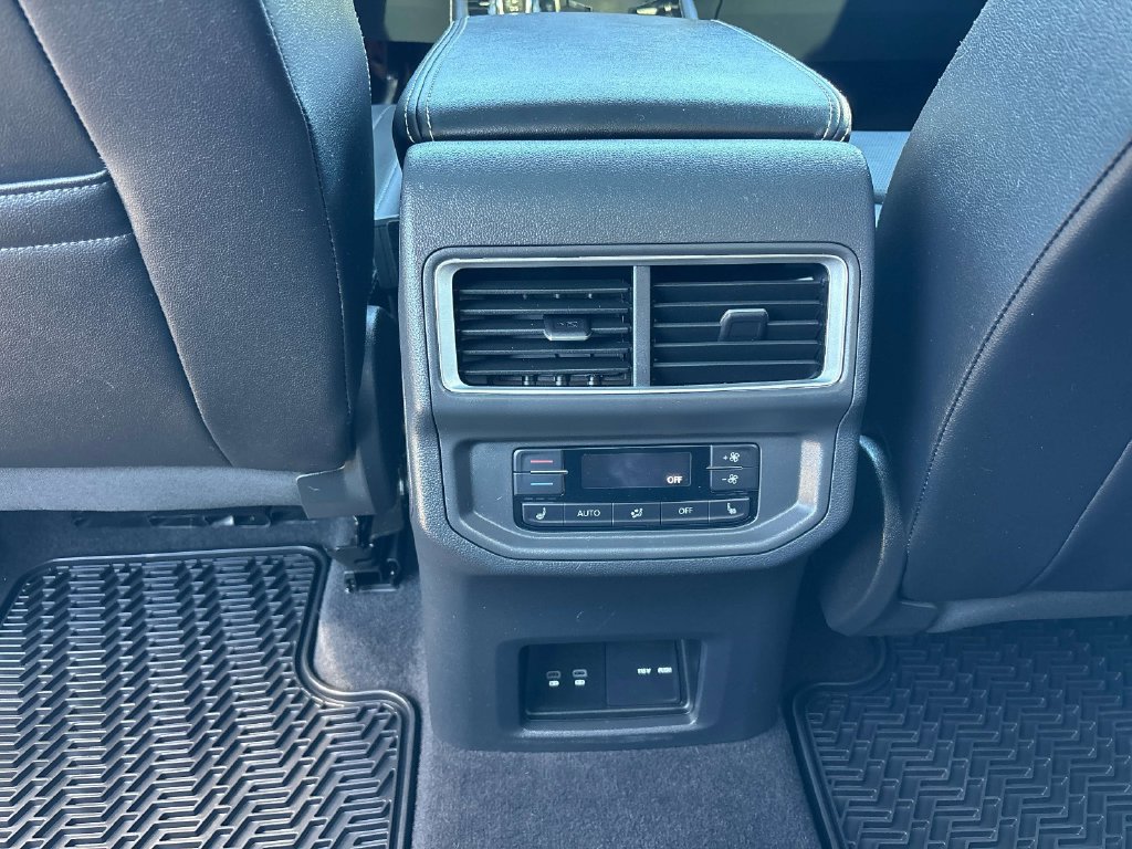 Certified 2024 Volkswagen Atlas SEL AWD/4WD image 14