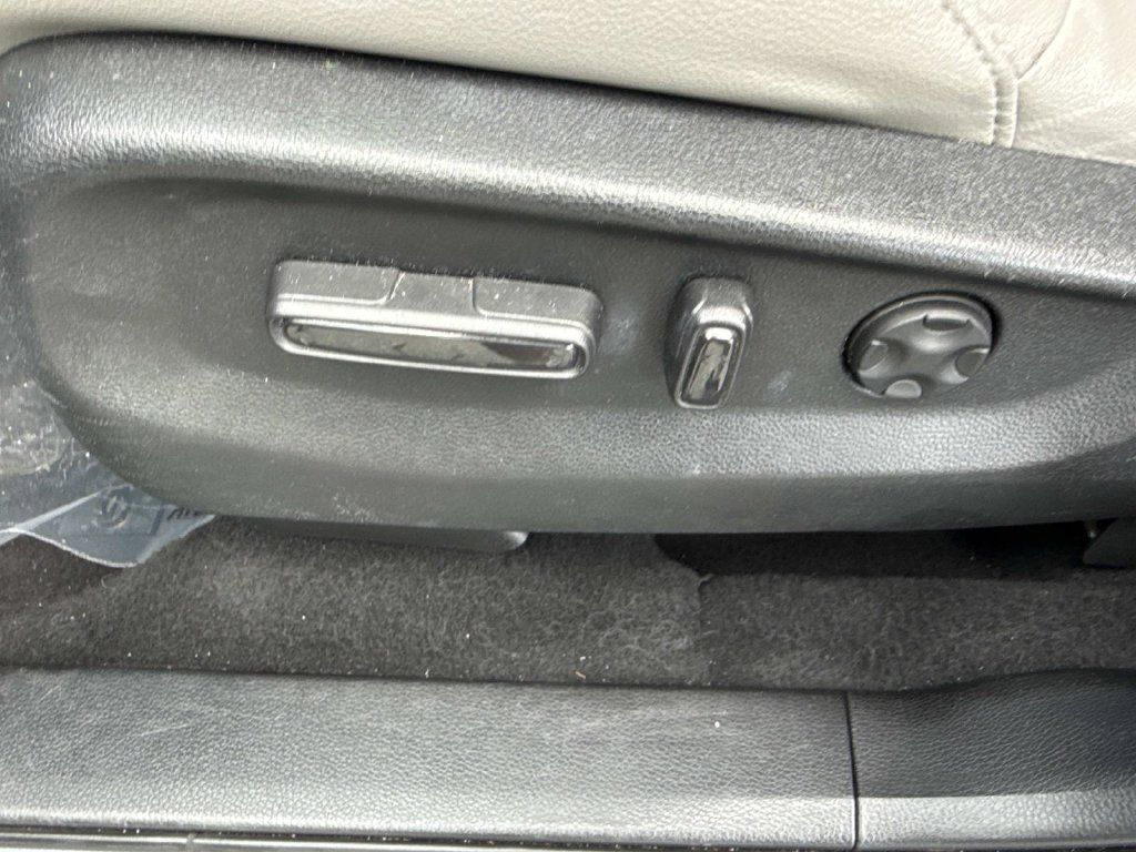 Used 2019 Honda CR-V EX-L image 25