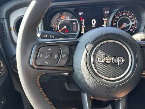 Used 2024 Jeep Wrangler Unlimited Sport AWD/4WD image 23
