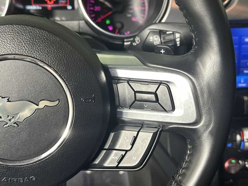 Used 2022 Ford Mustang GT Premium image 17