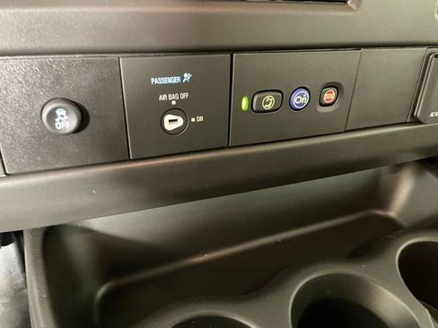 New 2025 Chevrolet Express 2500 w/ Driver Convenience Package image 32