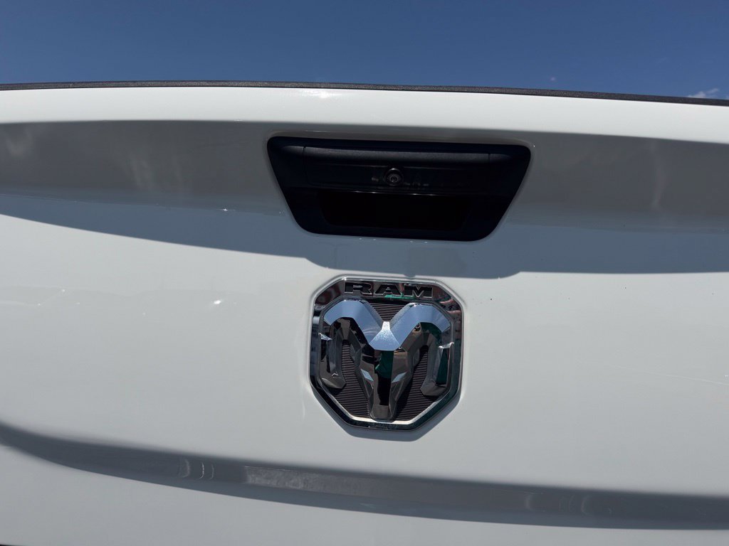 Used 2024 RAM 2500 Big Horn AWD/4WD image 17