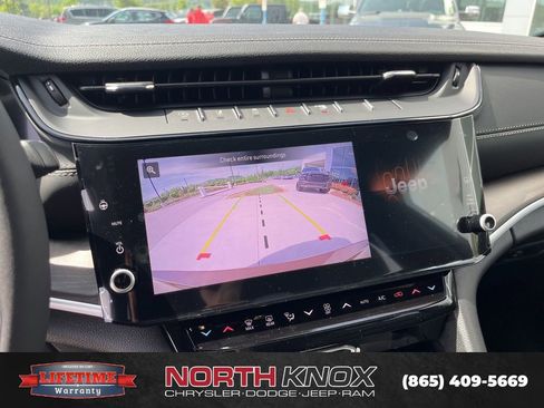 New 2026 Jeep Grand Cherokee L Limited AWD/4WD image 9