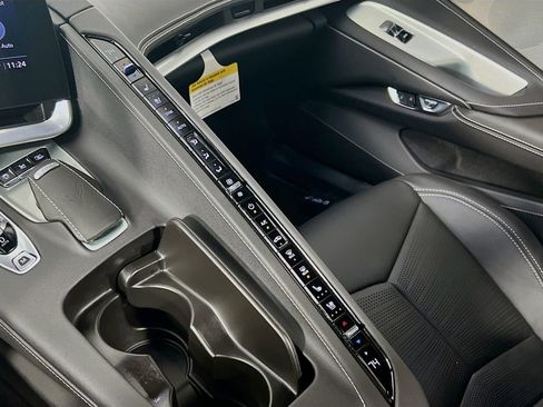 Used 2023 Chevrolet Corvette Stingray Preferred Conv w/ Z51 Performance Package image 16