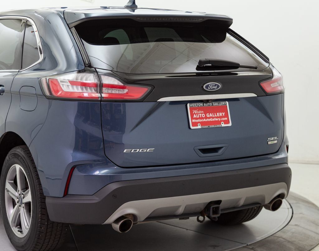 Used 2019 Ford Edge SEL w/ Equipment Group 201A AWD/4WD image 14