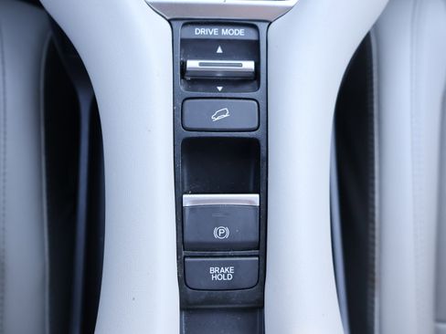 Used 2024 Honda HR-V EX-L image 33