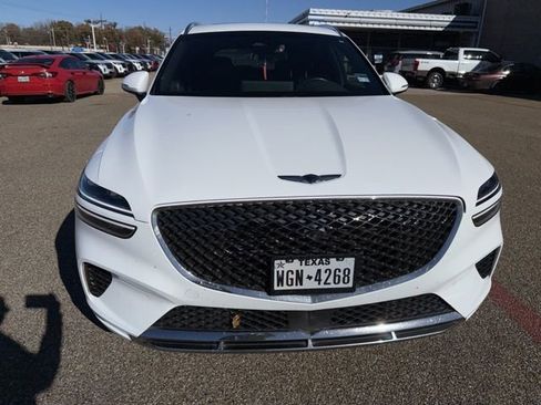 Used 2023 Genesis GV70 2.5T w/ Advanced Package image 2