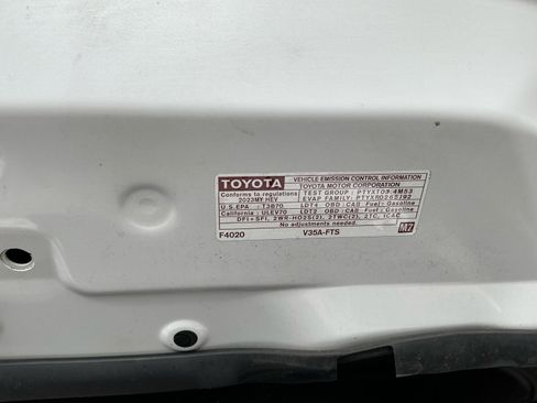 Used 2023 Toyota Sequoia Platinum image 25