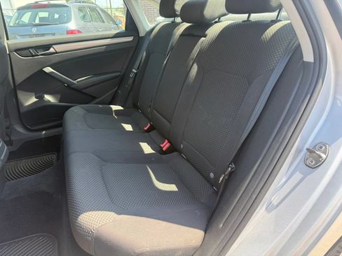 Used 2013 Volkswagen Passat 2.5 S FWD image 13
