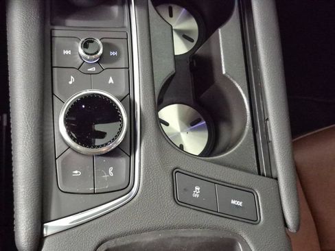 New 2026 Cadillac XT5 Premium Luxury w/ Driver Assist Package AWD/4WD image 18