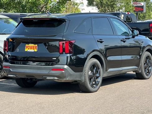 Certified 2026 Kia Sorento SX Prestige AWD/4WD image 4