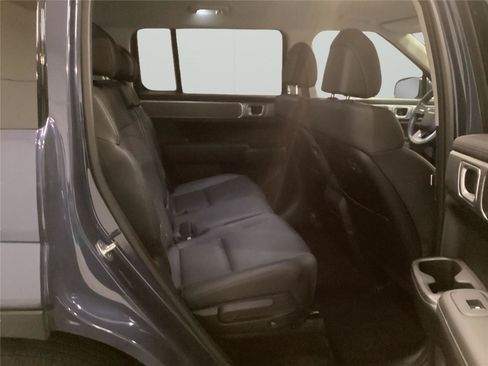 Used 2026 Hyundai Santa Fe SEL AWD/4WD image 13