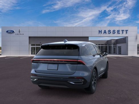 New 2026 Lincoln Nautilus Premier w/ Equipment Group 102A AWD/4WD image 8