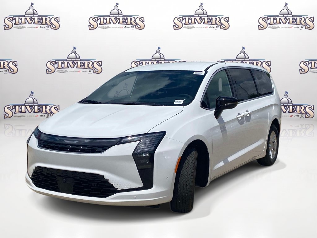 New 2027 Chrysler Pacifica Select FWD image 3