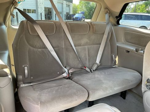 Used 2007 Toyota Sienna LE FWD image 29