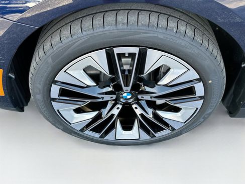 New 2026 BMW 530i w/ Convenience Package RWD image 26