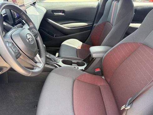Used 2024 Toyota Corolla SE FWD image 9