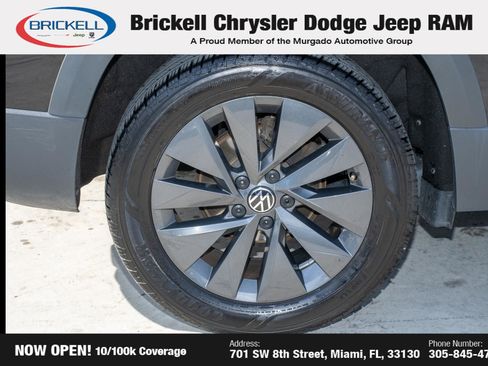 Used 2024 Volkswagen Taos S image 40