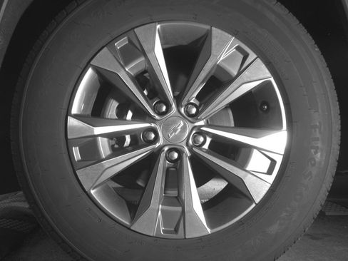 Used 2025 Chevrolet Equinox LT image 12