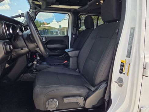 Used 2022 Jeep Wrangler Unlimited Sport w/ Sun And Sound Package AWD/4WD image 12