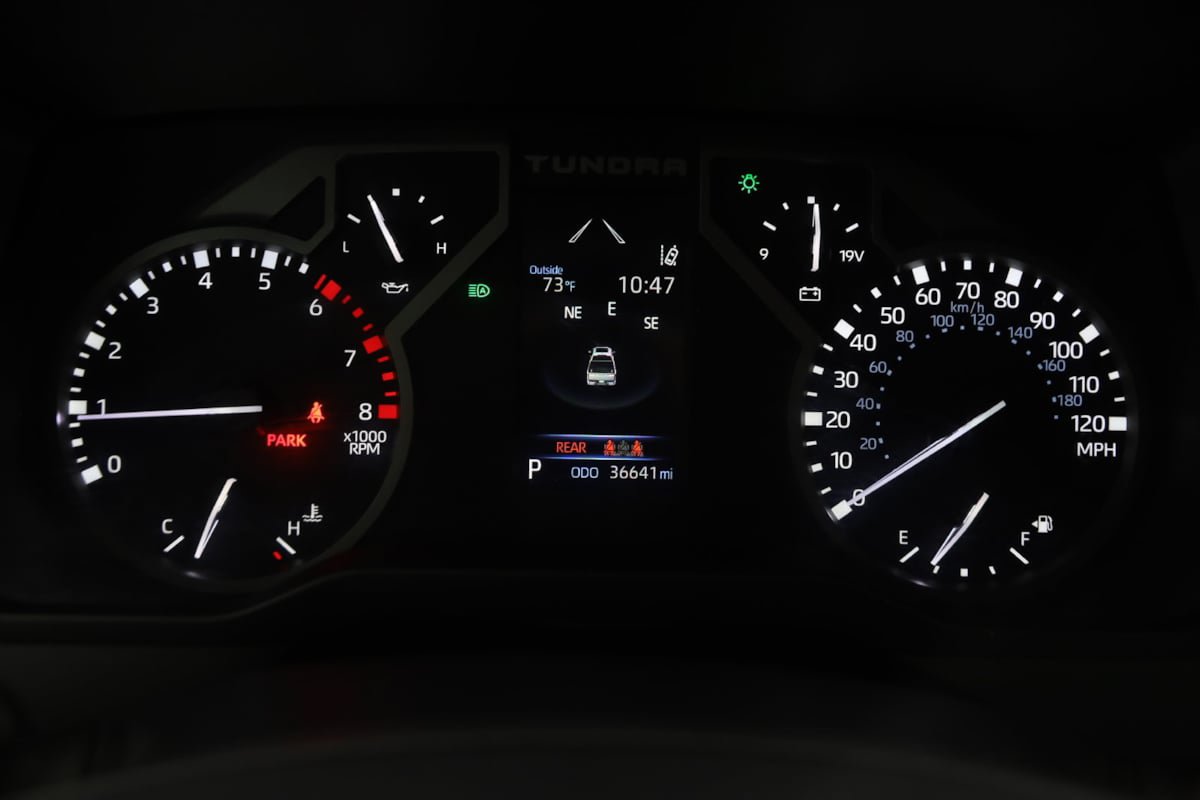 Used 2022 Toyota Tundra SR5 AWD/4WD image 15