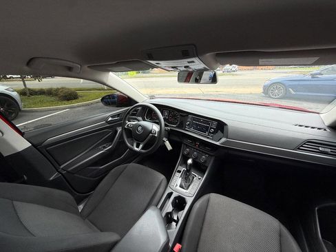 Used 2019 Volkswagen Jetta S w/ Driver Assistance Package image 34
