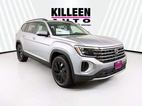 New 2026 Volkswagen Atlas SE FWD image 1
