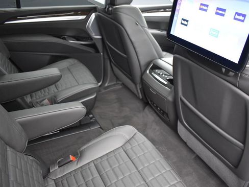 Certified 2026 Cadillac Escalade Platinum Sport w/ LPO, ONYX Package image 35