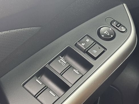 Used 2015 Honda CR-V EX-L image 36