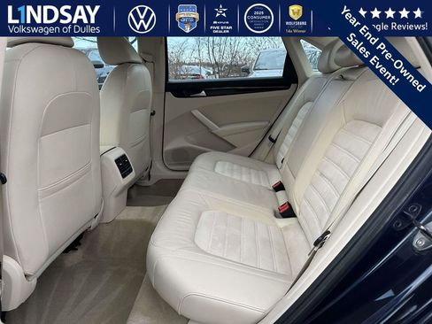 Used 2014 Volkswagen Passat TDI SEL Premium image 11