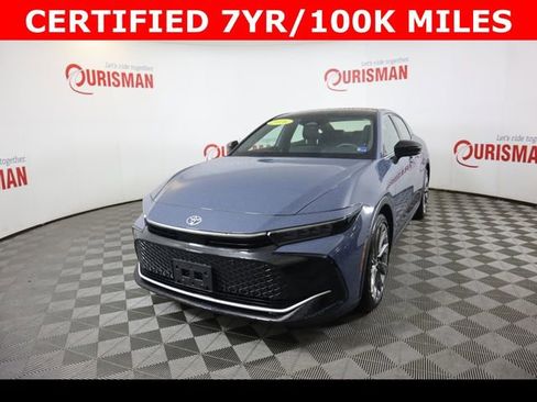 Used 2026 Toyota Crown Limited w/ Advanced Technology Package image 2