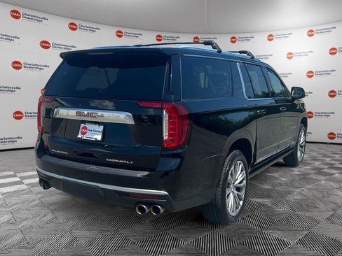 Used 2021 GMC Yukon XL Denali w/ Denali Ultimate Package AWD/4WD image 5