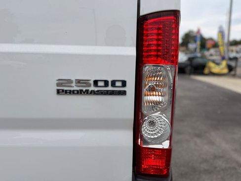 Used 2023 RAM ProMaster 2500 FWD image 26